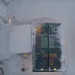 Levi Secret Igloo Ruska Chalet