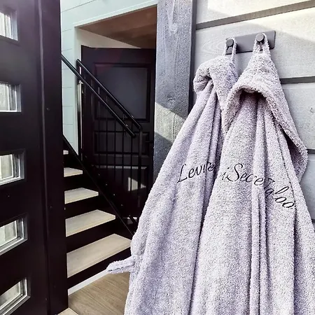 Levi Secret Igloo Ruska בקתה *