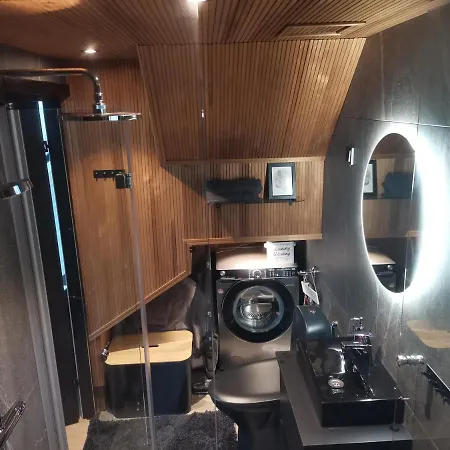 Lomamökit Levi Secret Igloo Ruska