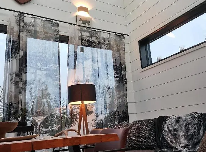 Lomamökit Levi Secret Igloo Ruska *