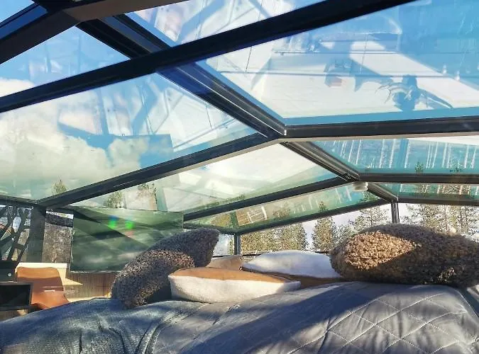 Levi Secret Igloo Ruska